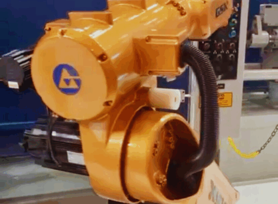 Novo Robo de Produção da Pichinin-Acme Alliance